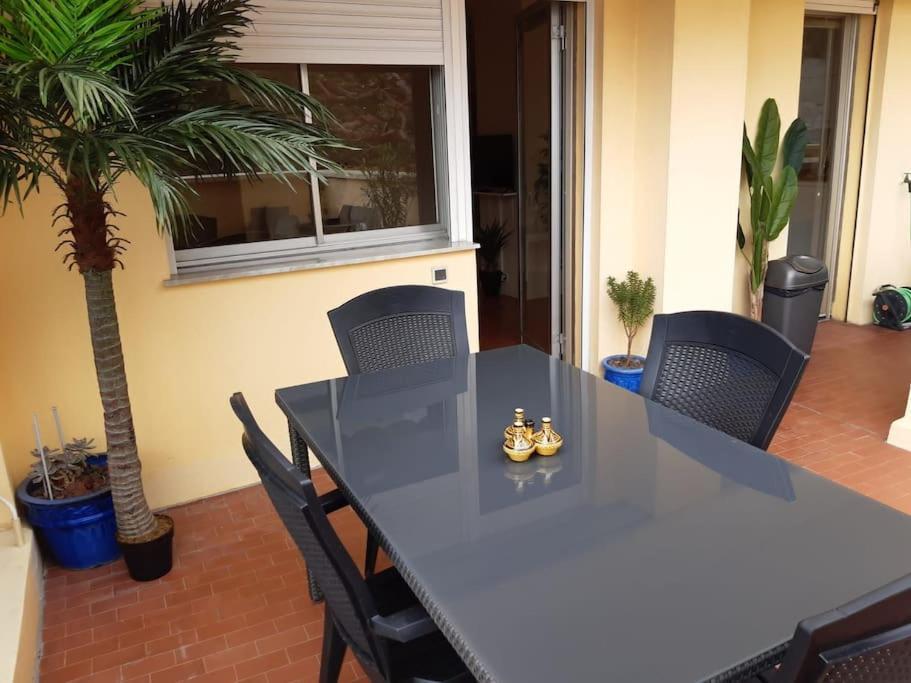 Le Garavan, Superbe Studio Vue Mer Et Vieux Menton Ngoại thất bức ảnh
