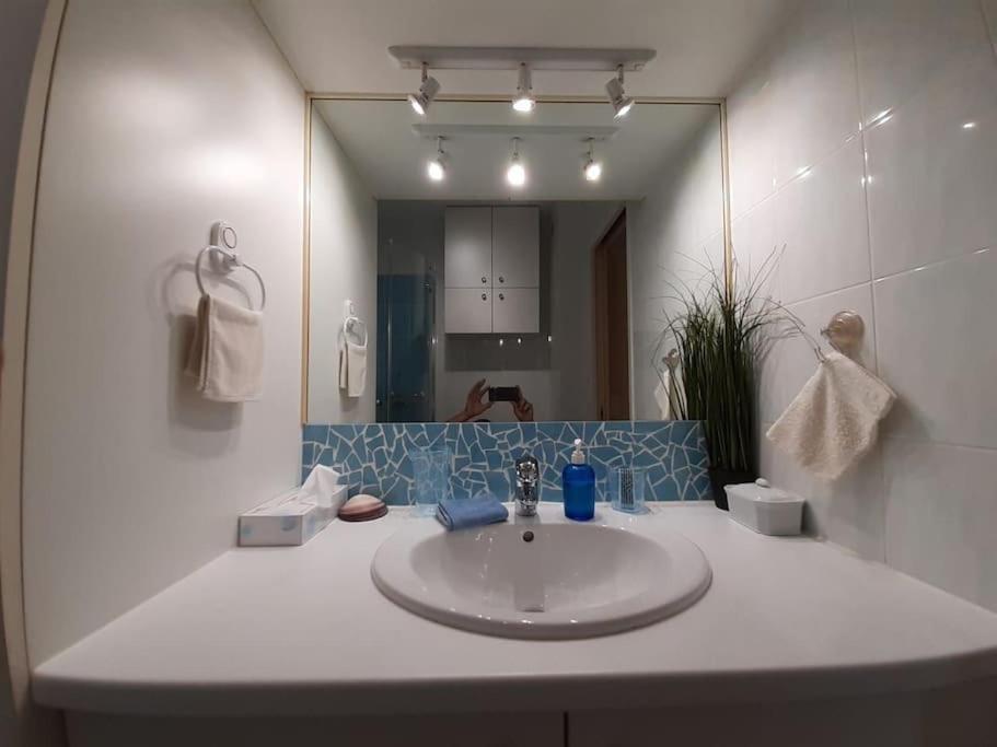 Le Garavan, Superbe Studio Vue Mer Et Vieux Menton Ngoại thất bức ảnh
